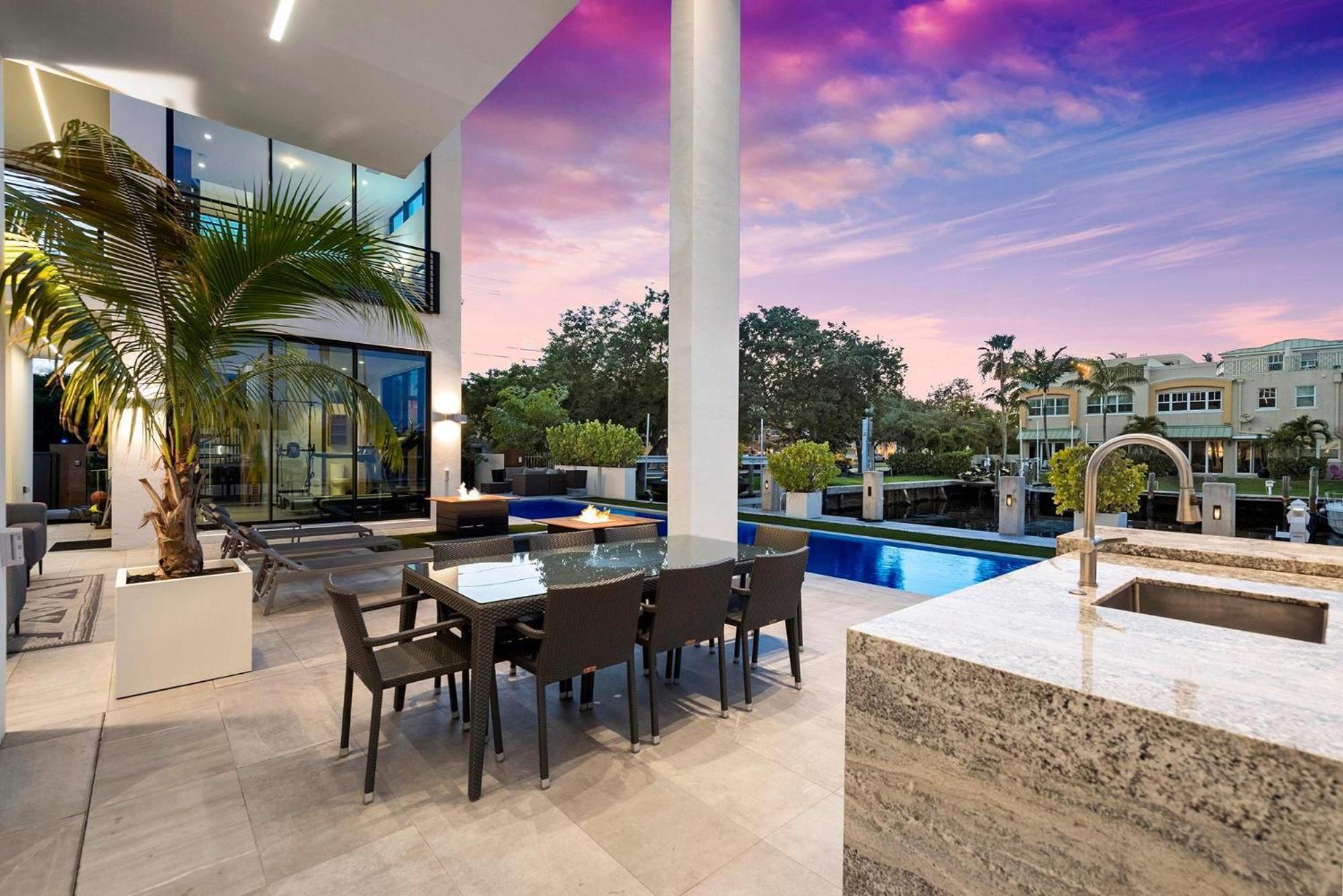 Boardwalk Mansion Villa Fort Lauderdale Exterior photo