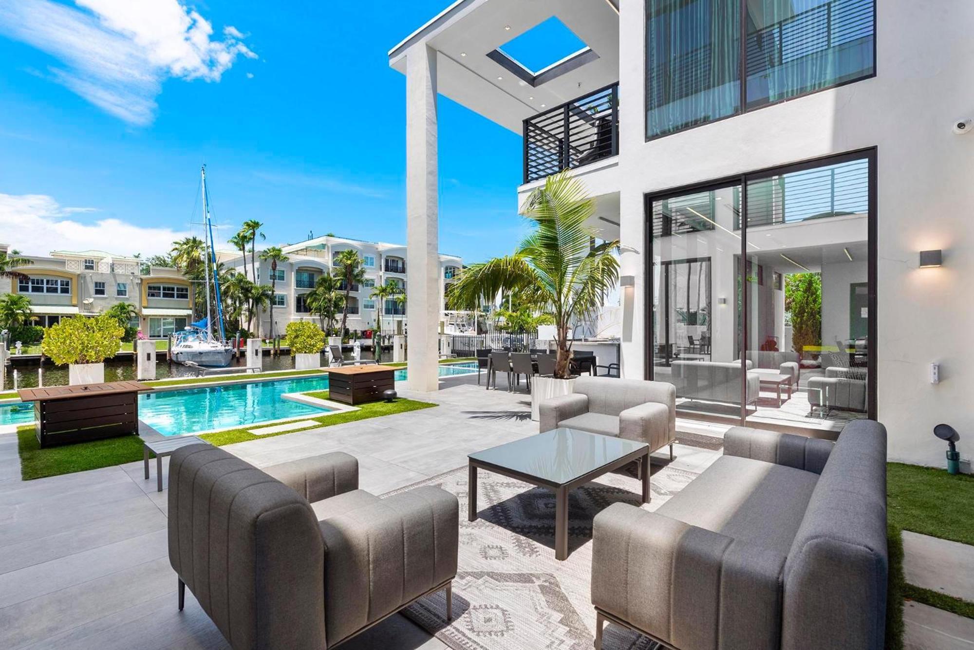 Boardwalk Mansion Villa Fort Lauderdale Exterior photo